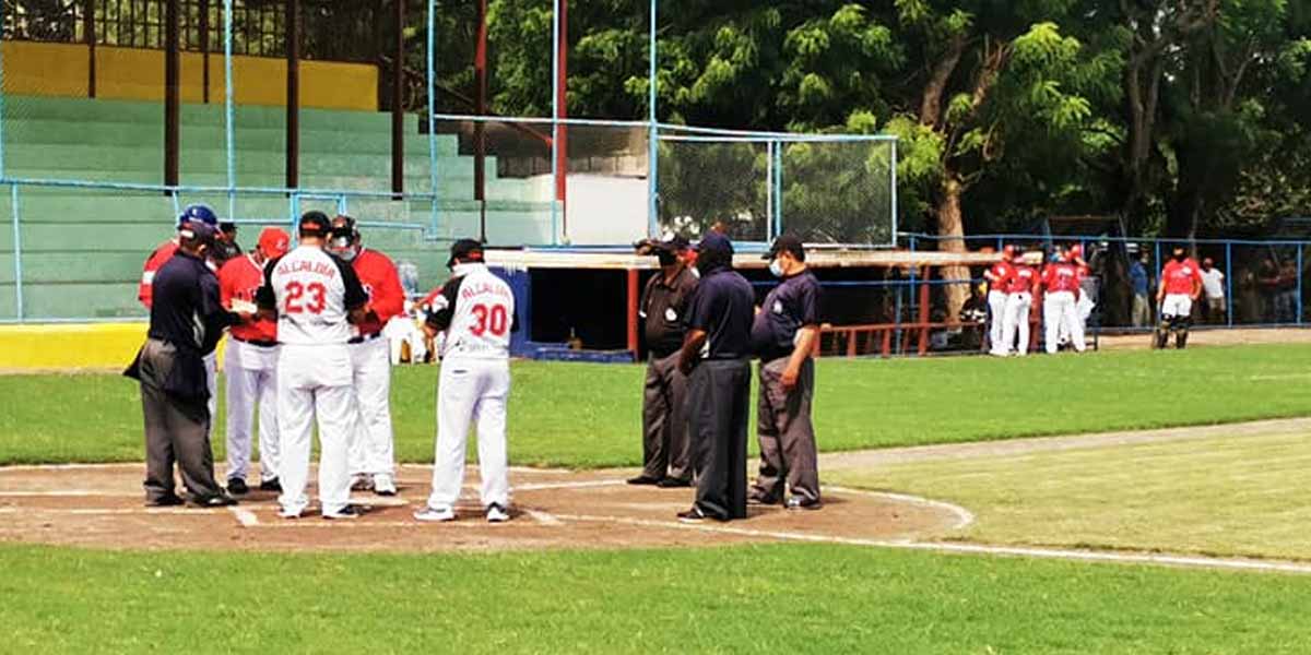 CHONTALES LANZA “NO HITTER,” LEÓN CLASIFICA A SEMIFINALES