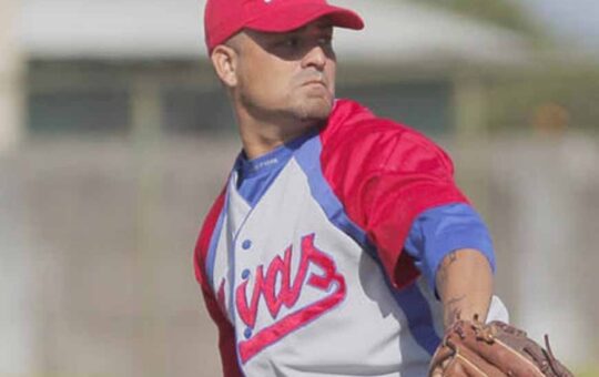 retiro Carlos Pérez Estrella béisbol nicaragua